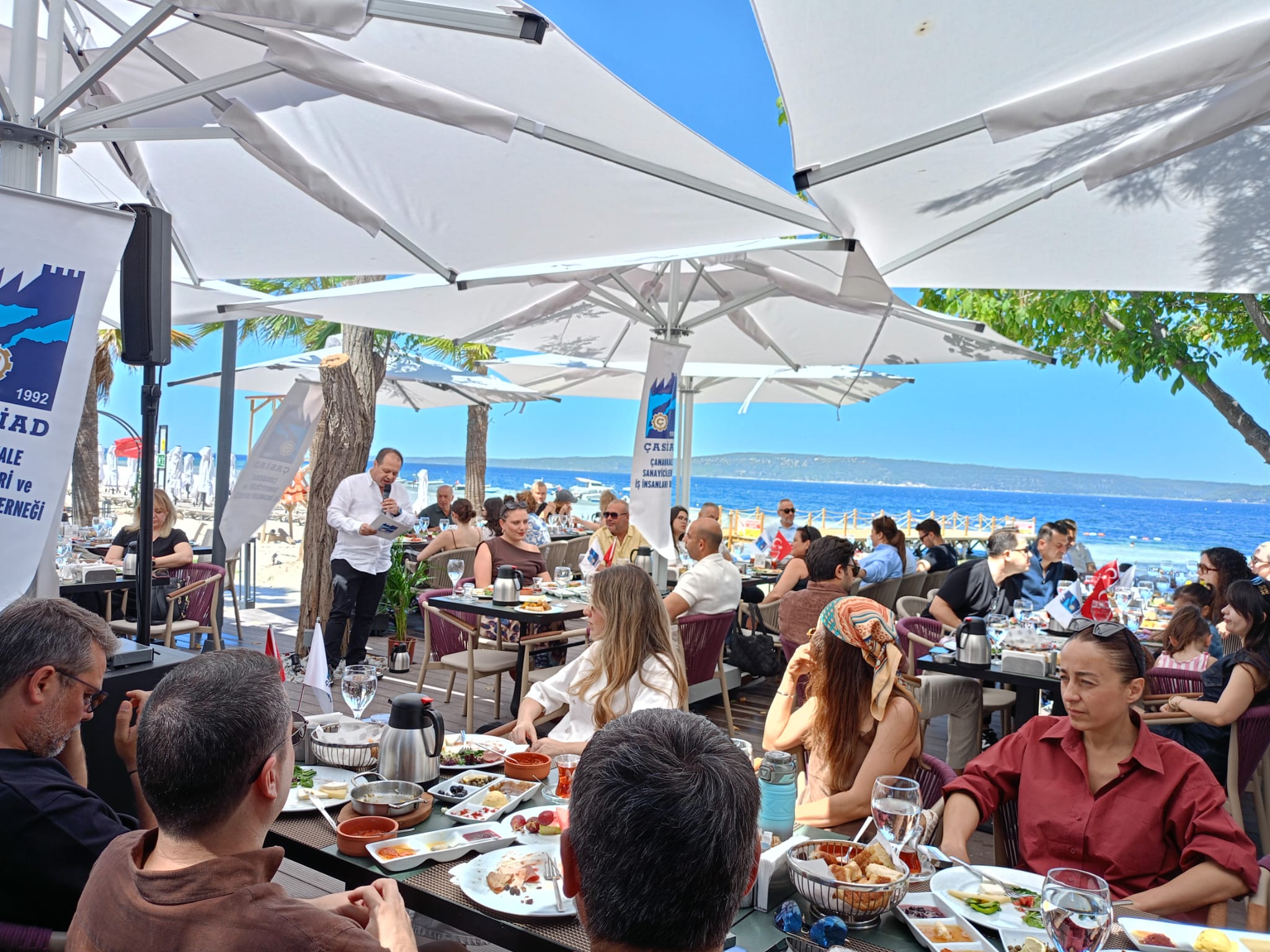 ÇASİAD Üyeleri ve Aileleri Babalar Günü Brunch'ında Buluştu